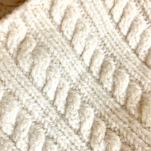 Carraigdonn Irish Merino Wool Oatmeal Chunky Cable Knit
Wrap Cardigan Sweater - Picture 6 of 14